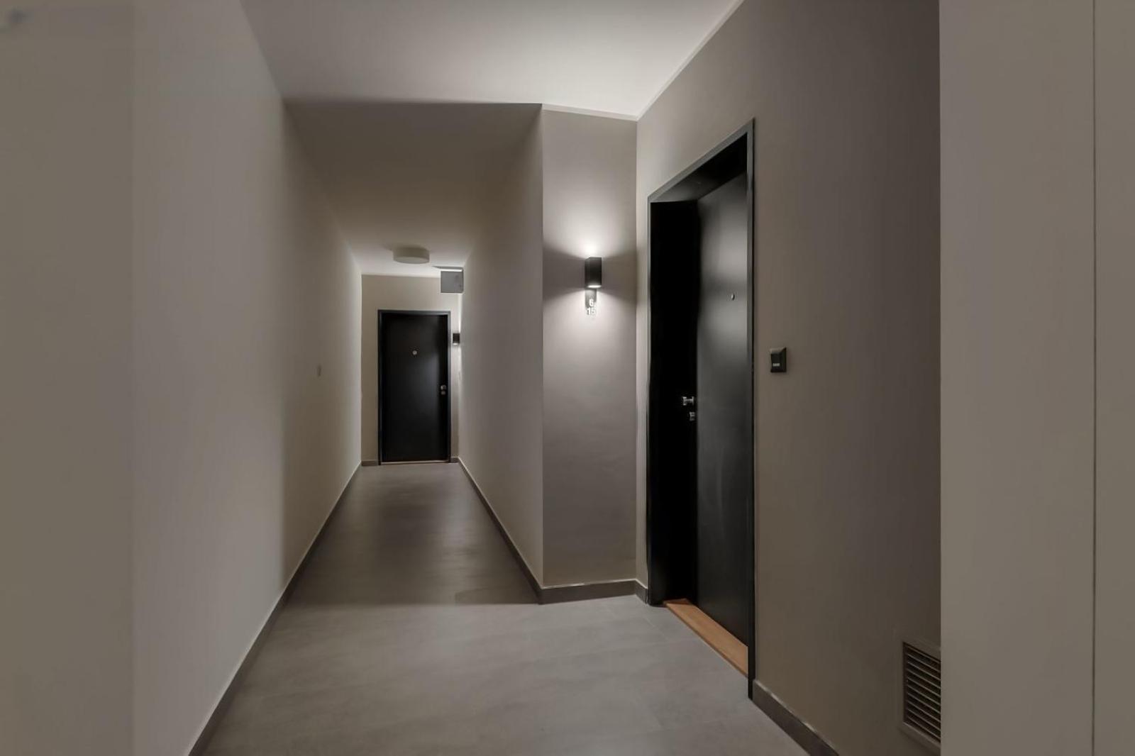 Holesovice Delight: Modern Comfort With A Twist In Prague 7 Exterior foto
